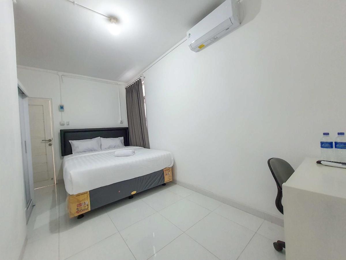 Reddoorz Syariah At Jalan Godean Ngabean Exterior foto