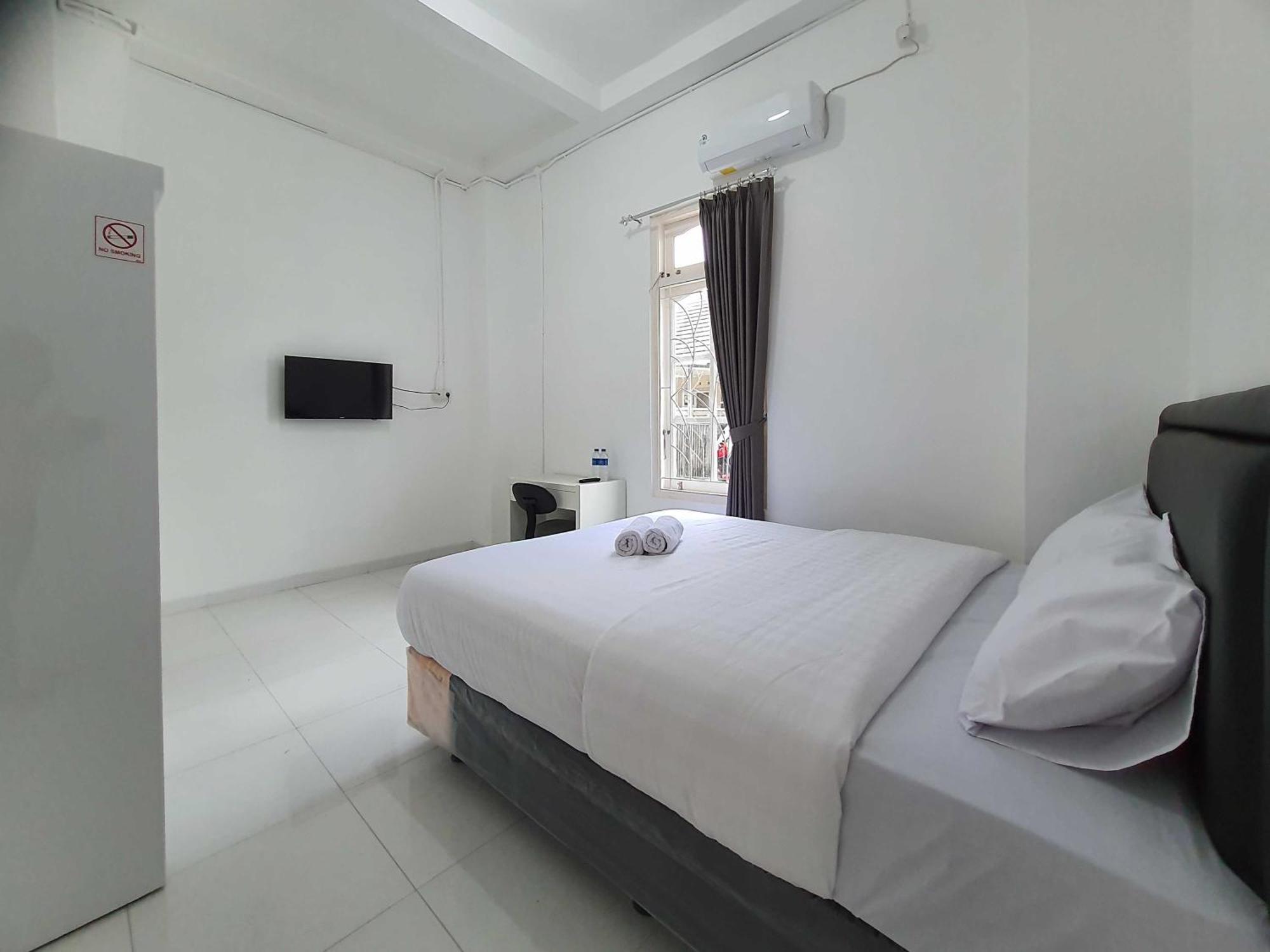 Reddoorz Syariah At Jalan Godean Ngabean Exterior foto